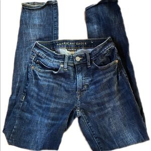 American eagle dark wash jeans
